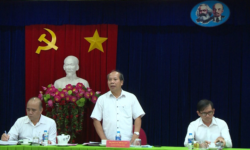 Ban Tuyên giáo Tỉnh ủy làm việc với Báo Long An và Đài Phát thanh và Truyền hình Long An