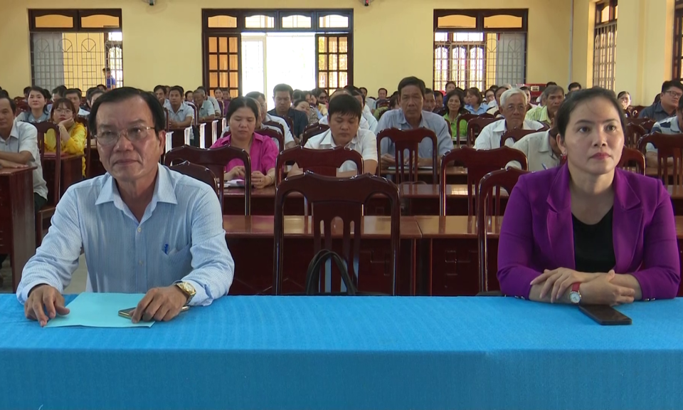 Tân Trụ tập huấn công tác dân vận, dân chủ ở cơ sở