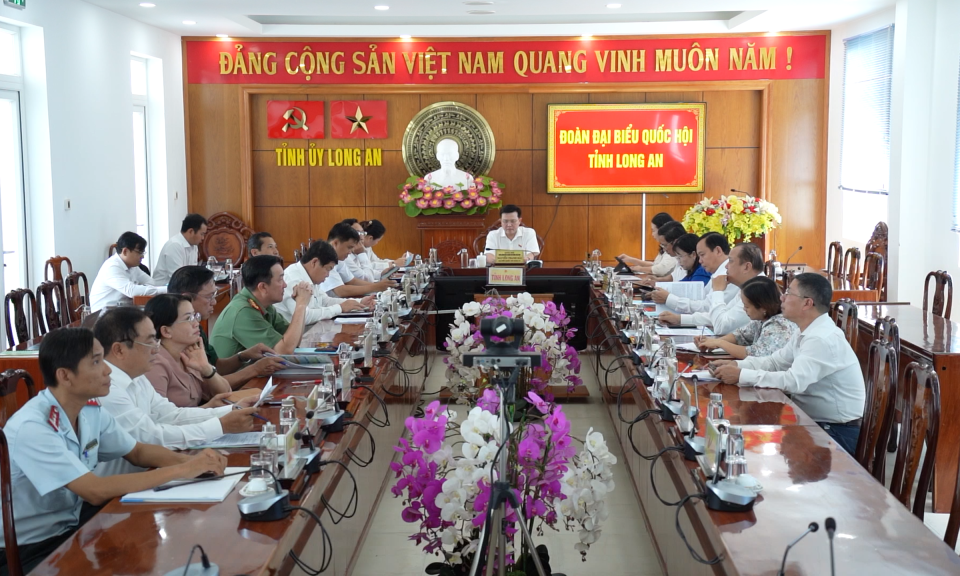 Phiên chất vấn và trả lời chất vấn nhóm vấn đề thuộc lĩnh vực ngoại giao