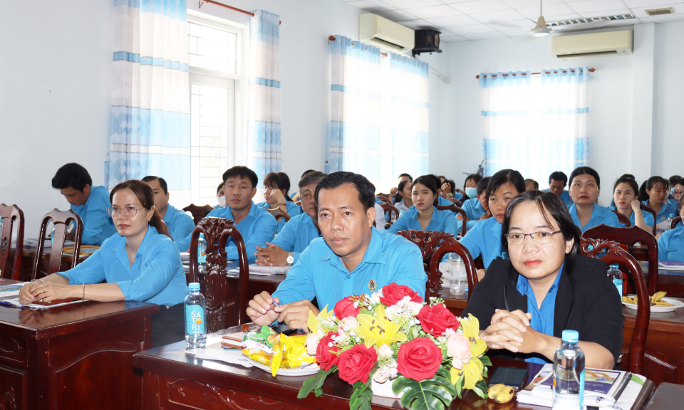 Huyện Cần Giuộc phòng, chống nạn tín dụng đen trong công nhân lao động