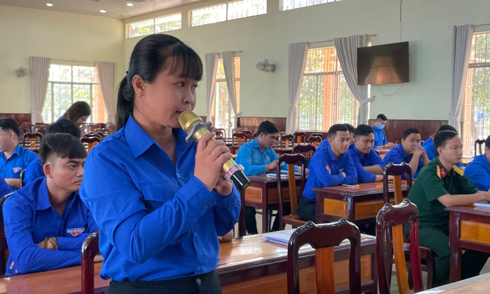 HĐND tỉnh giám sát công tác phát triển thanh niên tại huyện Tân Hưng