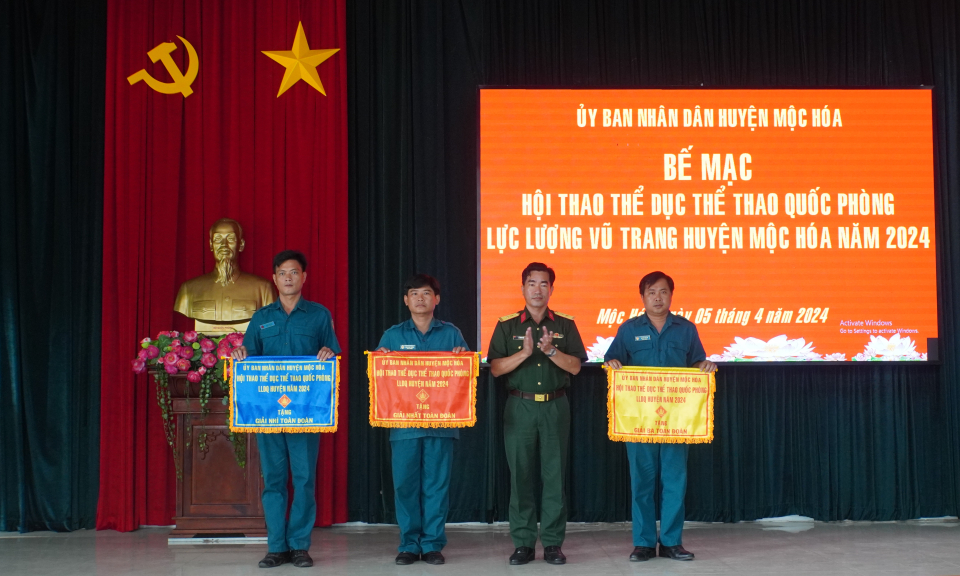 Bế mạc Hội thao thể dục thể thao Quốc phòng lực lượng vũ trang huyện Mộc Hóa năm 2024