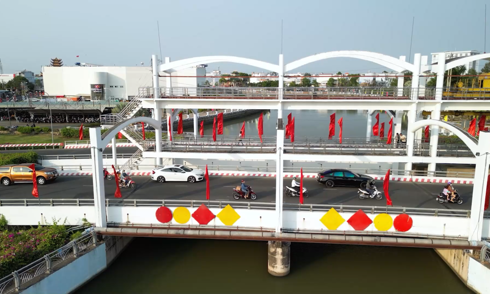An toàn giao thông dịp nghỉ lễ 30.4 và cao điểm du lịch 2024. 