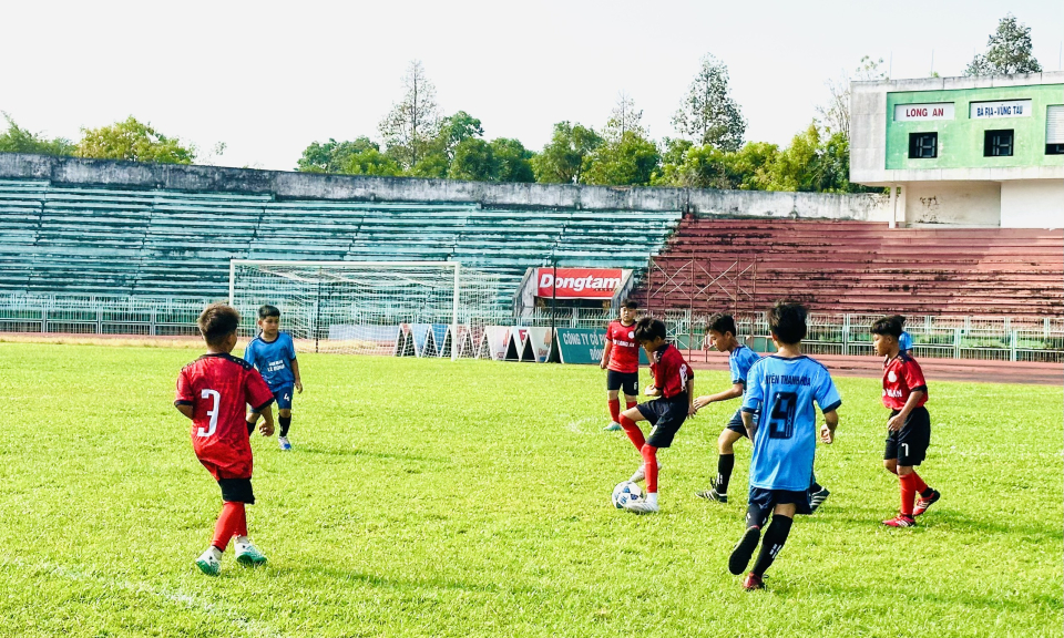 Giải Bóng đá Thiếu niên - Nhi đồng tỉnh Long An