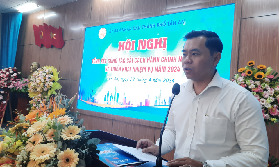 Thành phố Tân An tổng kết công tác cải cách hành chính năm 2023
