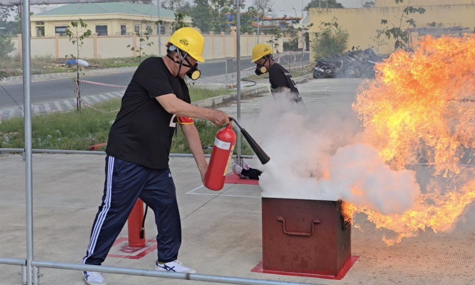 Thành phố Tân An tổ chức hội thi nghiệp vụ “Tổ liên gia an toàn phòng cháy chữa cháy”
