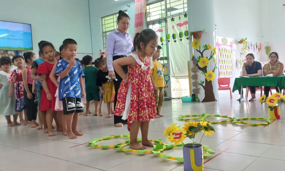 Thành phố Tân An: Trường mẫu giáo Nhơn Thạnh Trung “Lấy trẻ làm trung tâm”