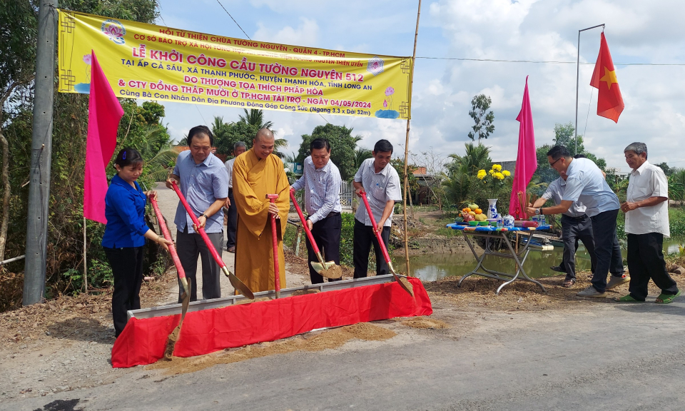 Thạnh Hóa khởi công xây dựng cầu giao thông nông thôn Tường Nguyên 512