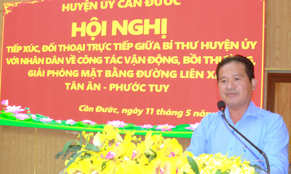 Bí thư Huyện ủy Cần Đước đối thoại Nhân dân về dự án đường liên xã Tân Ân - Phước Tuy