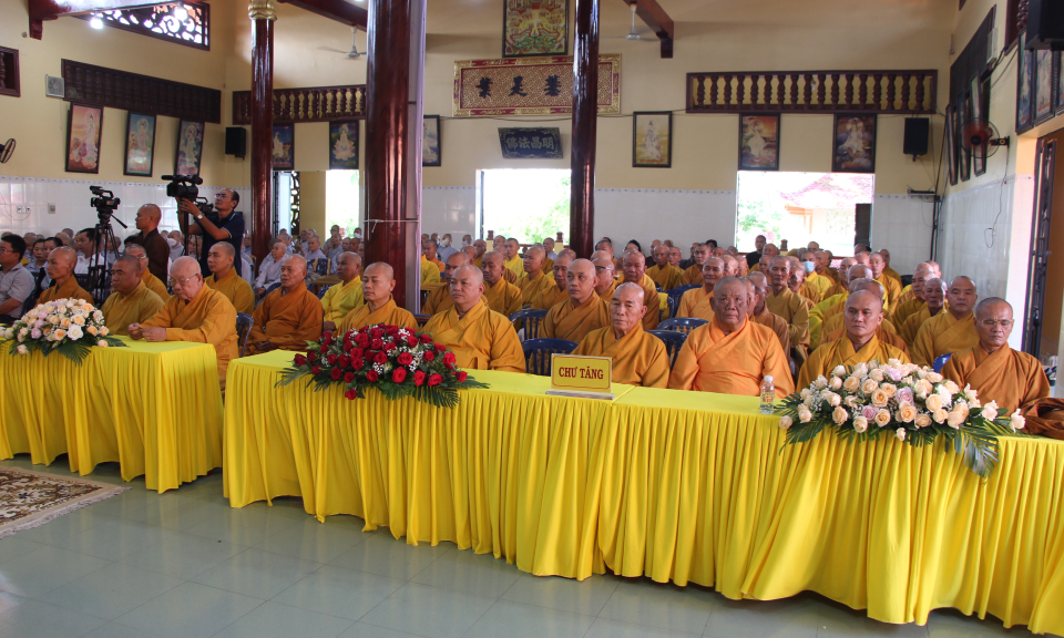 Thủ Thừa: Giáo hội Phật giáo tỉnh Long An khai giảng khóa An cư Kiết hạ