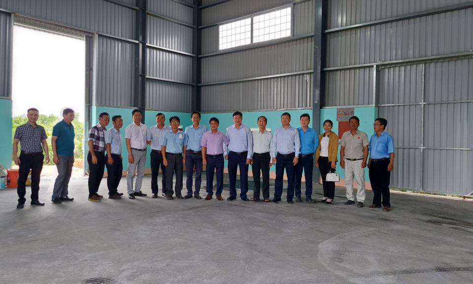 Thạnh Hóa nghiệm thu Dự án đầu tư kết cấu hạ tầng hỗ trợ hợp tác xã phát triển vùng nguyên liệu