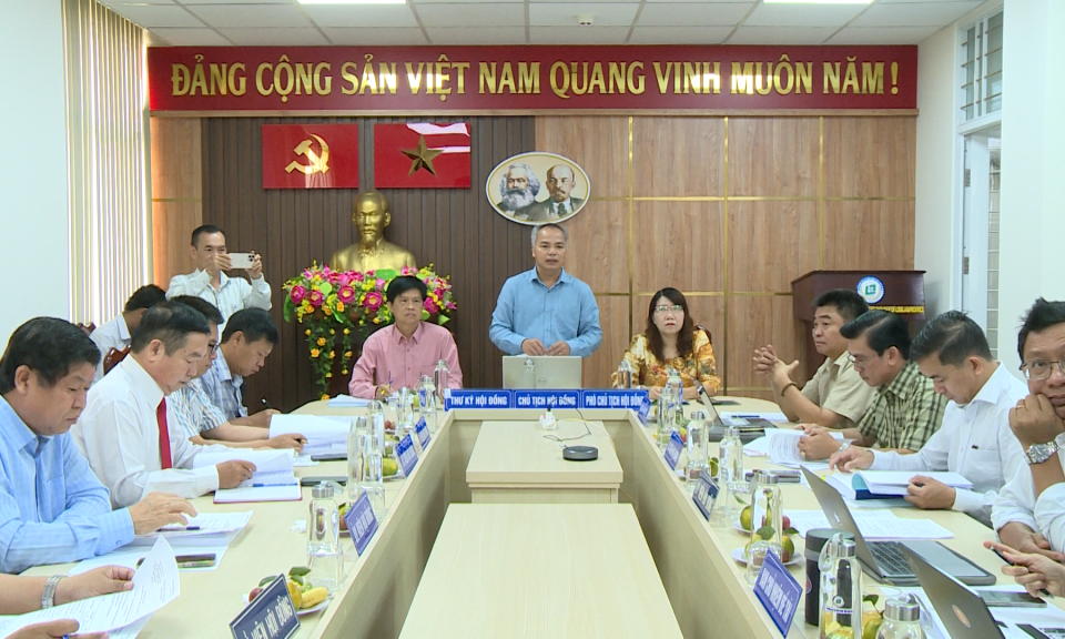 Tuyển chọn đề tài khoa học cấp tỉnh “Biên soạn địa chí Long An”