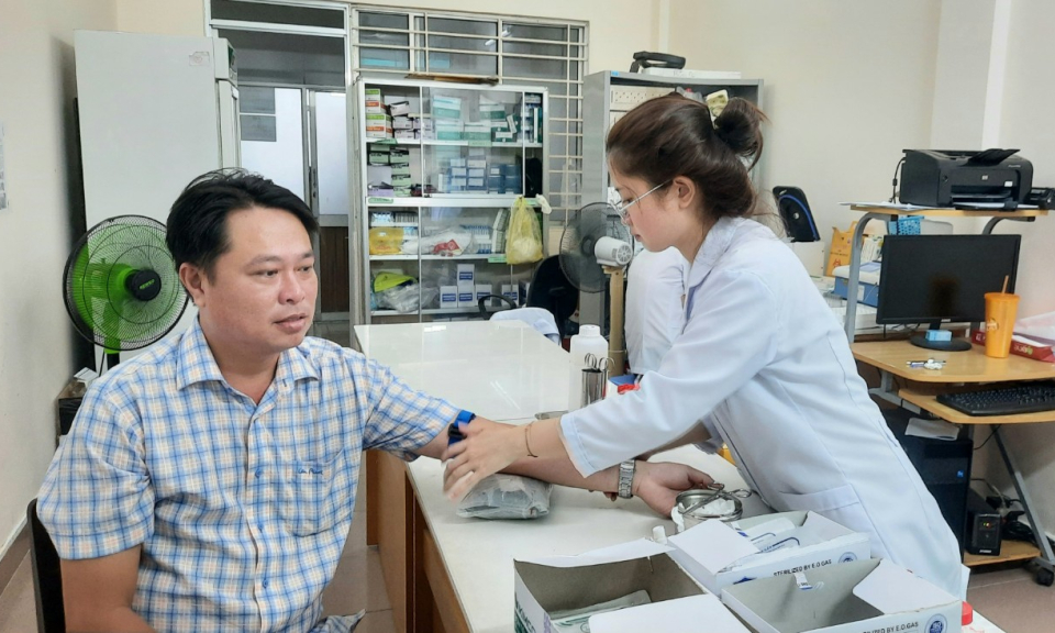 Thành phố Tân An kiểm tra sức khoẻ định kỳ cho cán bộ lãnh đạo 