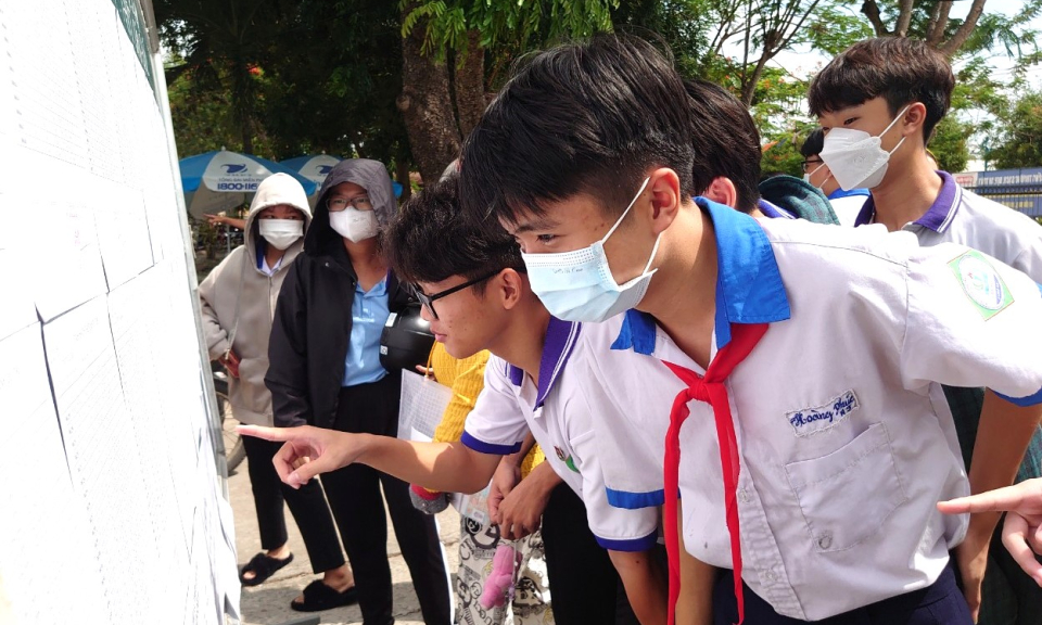 Cần Đước có 2.655 thí sinh tham dự kỳ thi tuyển sinh lớp 10 năm học 2024 - 2025