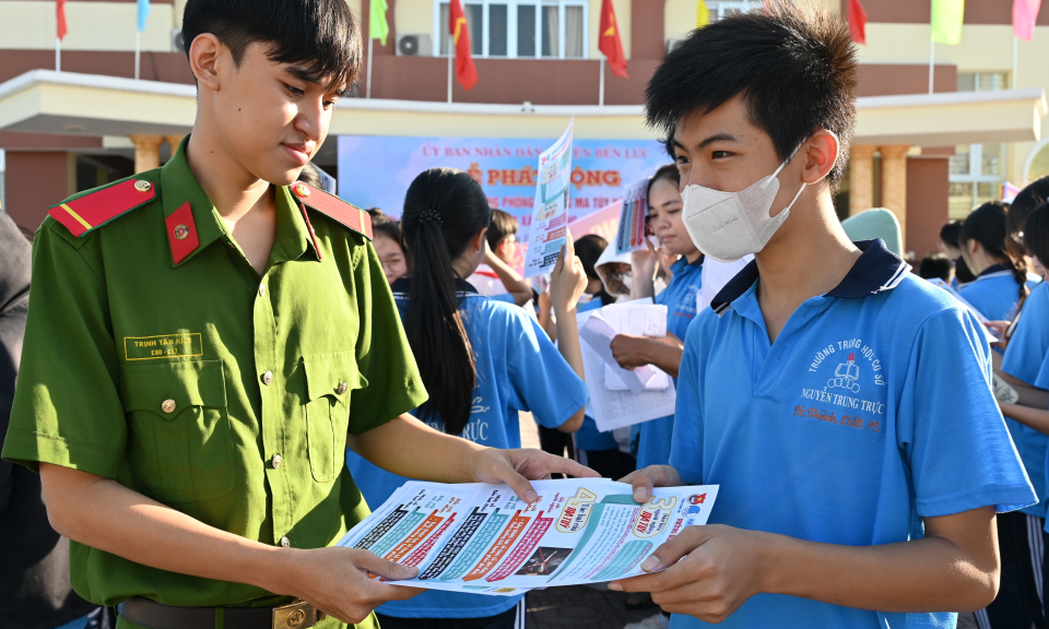 Bến Lức phát động Tháng hành động phòng, chống ma túy năm 2024