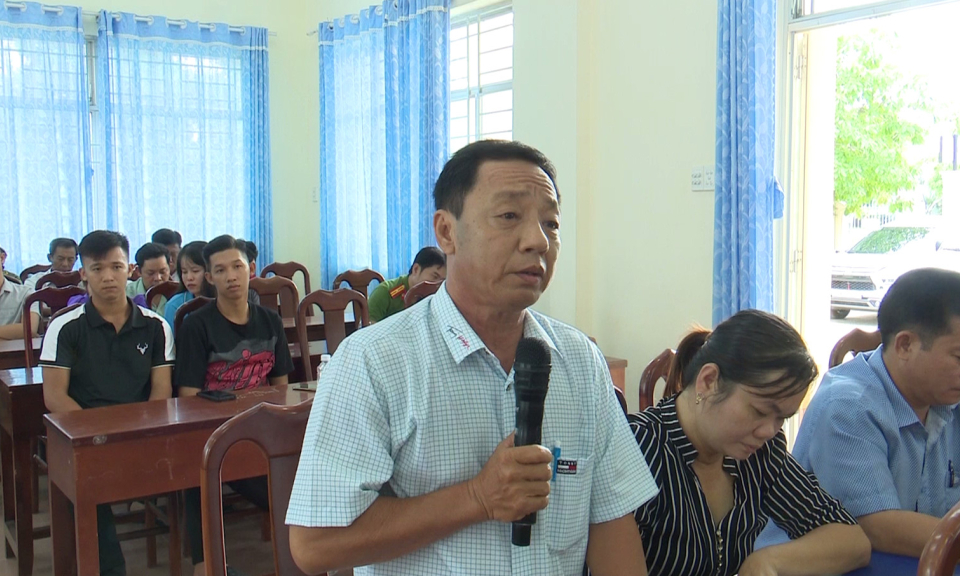 Vĩnh Hưng: Đại biểu Hội đồng Nhân dân tỉnh, huyện tiếp xúc cử tri xã Vĩnh Thuận