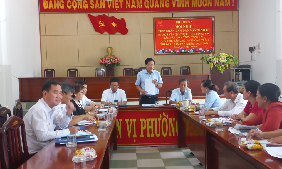 Ban Dân vận Tỉnh ủy làm việc tại Phường 5, Thành phố Tân An