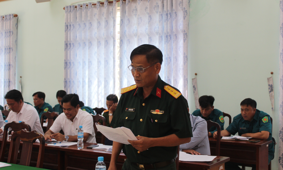 Đức Huệ thực hiện mô hình " Chốt dân quân gắn kết cùng hộ dân biên giới"