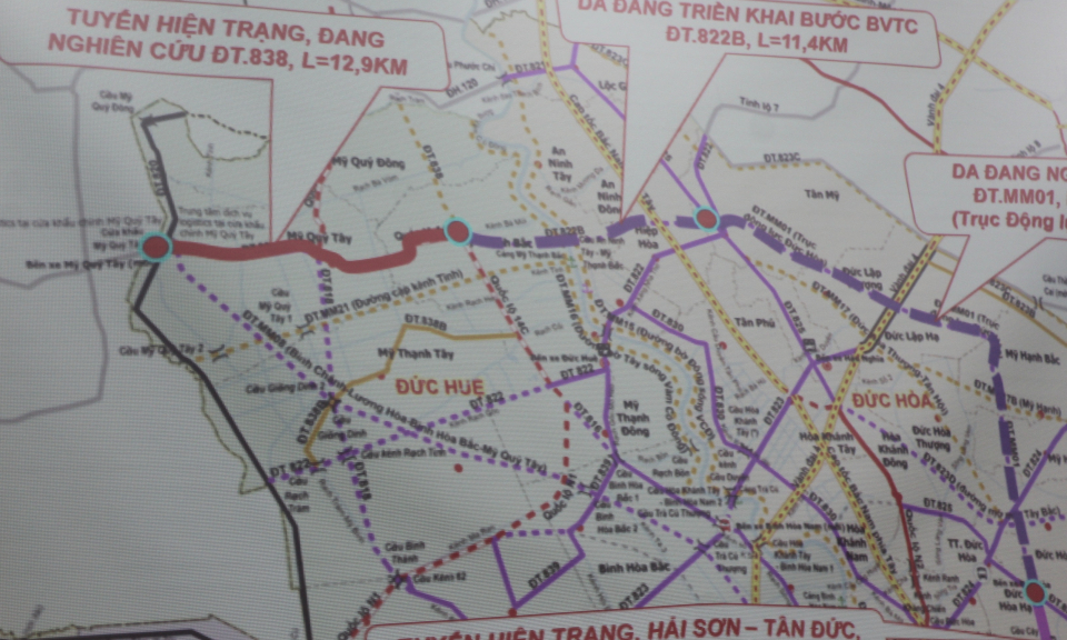 Sở Giao thộng vận tải tỉnh Long An làm việc với huyện Đức Huệ về việc mở rộng đường tỉnh 838
