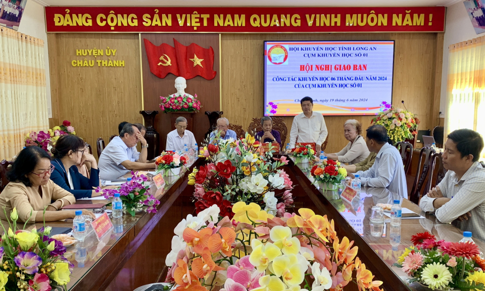 Cụm khuyến học số 01 giao ban 06 tháng đầu năm 2024