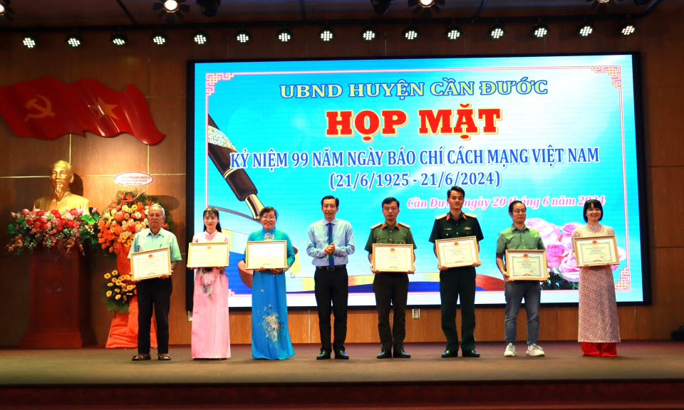 Cần Đước họp mặt kỷ niệm 99 năm Ngày Báo chí Cách mạng Việt Nam 21/6