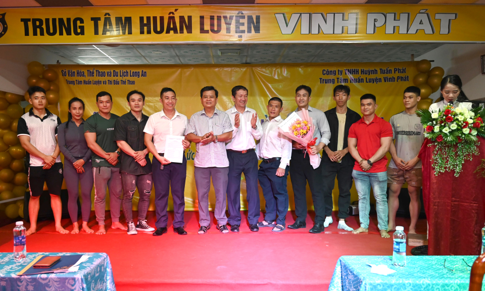 Lễ công bố quyết định thành lập môn Thể hình tỉnh Long An