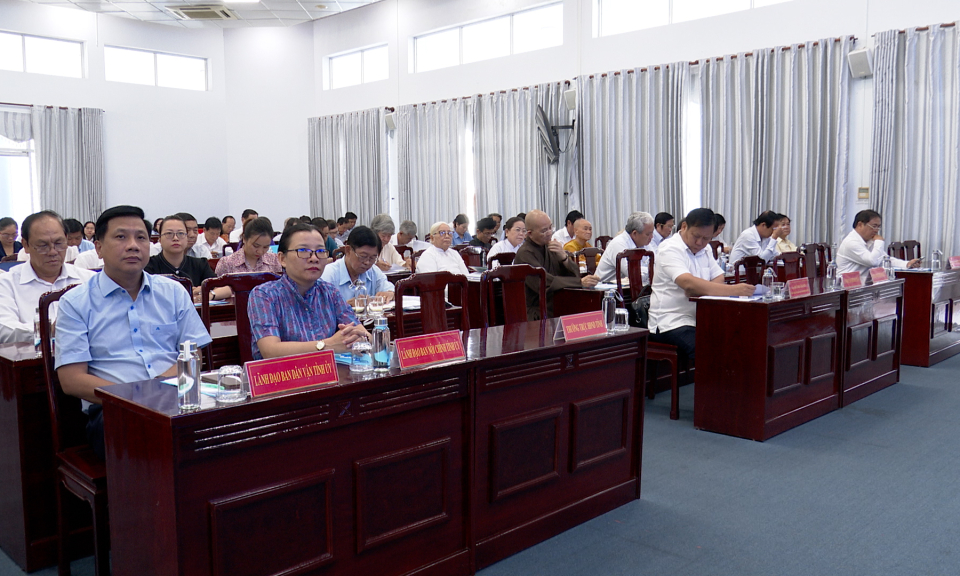 Hội nghị Uỷ ban MTTQ Việt Nam tỉnh Long An lần thứ 12 (Khoá IX)