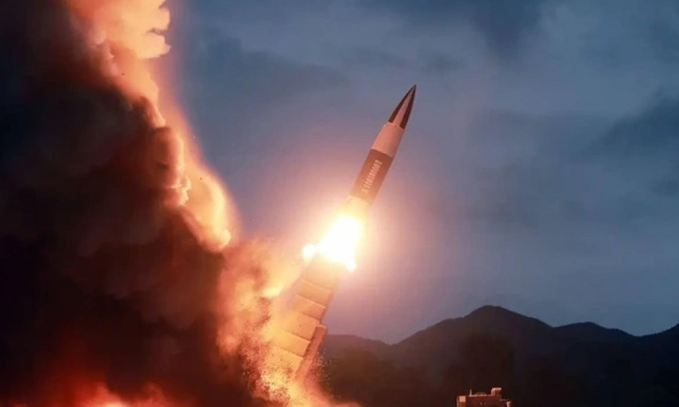 Hàn Quốc: Triều Tiên bắn tên lửa đạn đạo về phía Đông