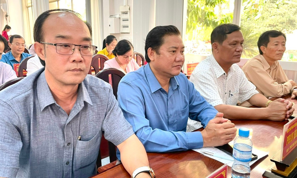 Tân Hưng thực hiện quy trình rà soát, bổ sung quy hoạch cán bộ