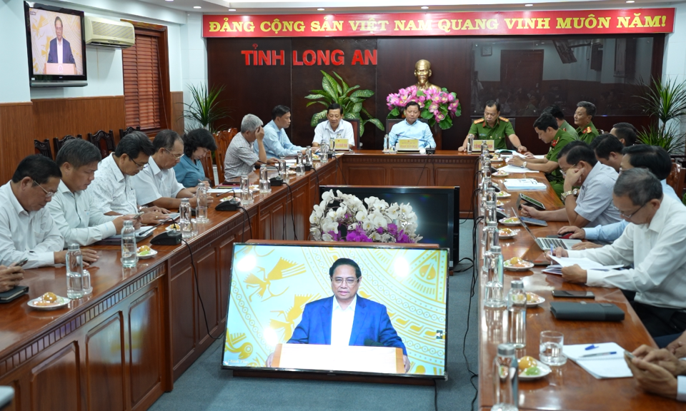 Thủ tướng chủ trì Phiên họp thứ 9 Ủy ban Quốc gia về chuyển đổi số