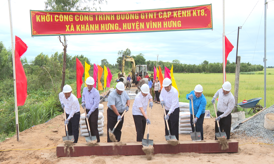 Long An khởi động Đề án thí điểm hỗ trợ đầu tư đường giao thông trục ấp
