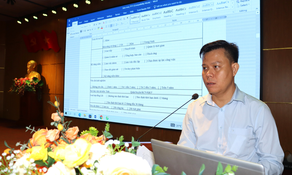 Cần Đước tập huấn, hướng dẫn thu thập thông tin về lao động, việc làm