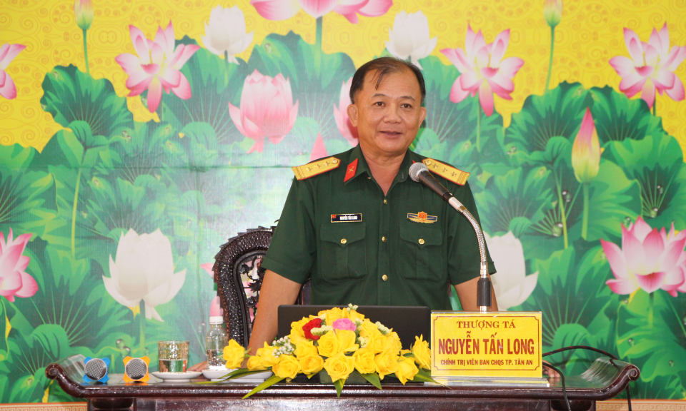 Thủ Thừa: Bồi dưỡng kiến thức quốc phòng và an ninh cho cơ sở tôn giáo