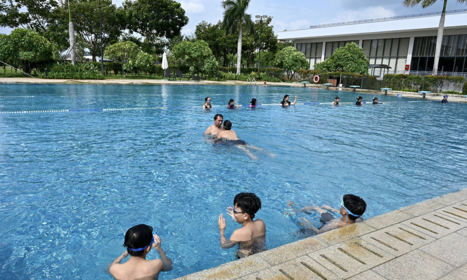 Bến Lức phổ cập bơi bảo vệ an toàn cho trẻ trong dịp hè