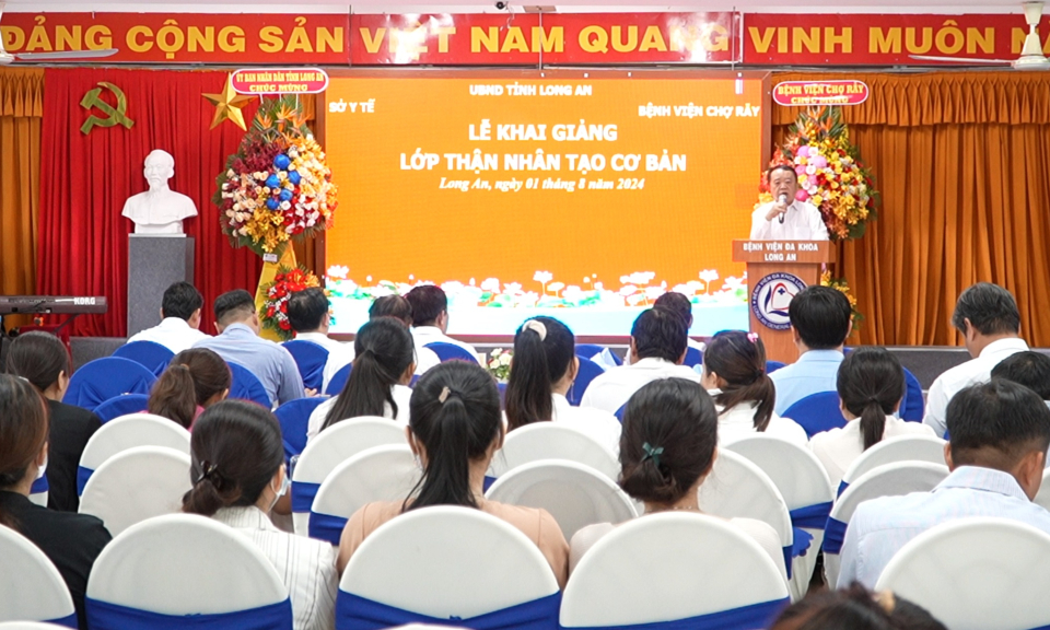Lễ khai giảng lớp "Thận nhân tạo cơ bản"
