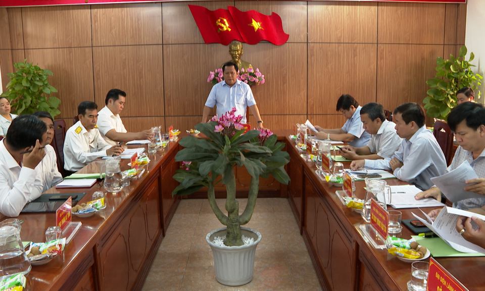 Phó Chủ tịch UBND tỉnh - Huỳnh Văn Sơn làm việc với thành phố Tân An về tình hình kinh tế - xã hội 