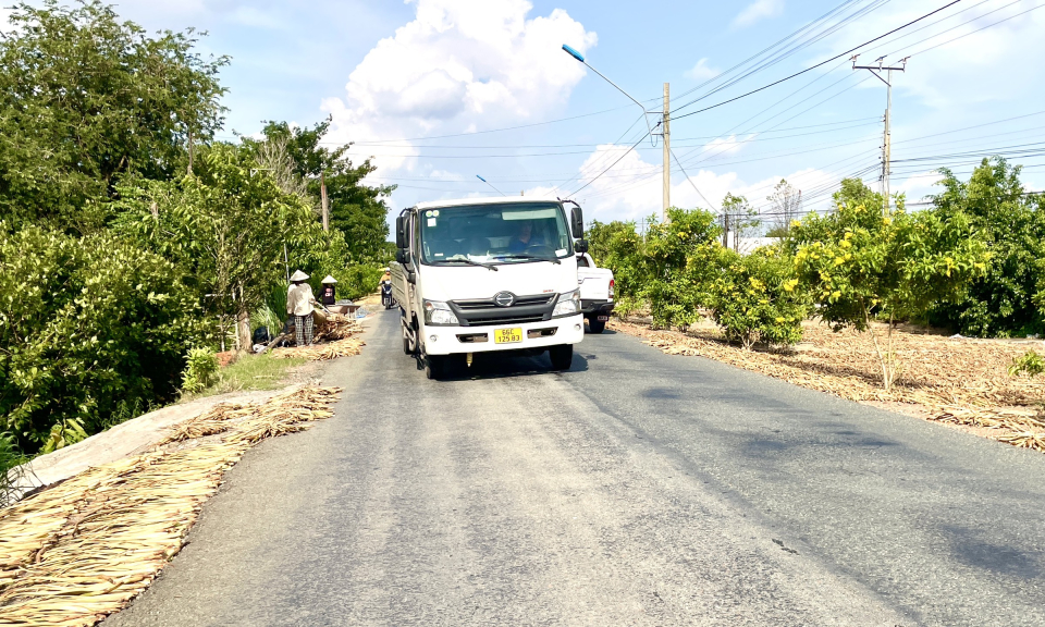 Mặt trận Tổ quốc huyện Tân Hưng giám sát về xây dựng nông thôn mới tại xã Vĩnh Thạnh