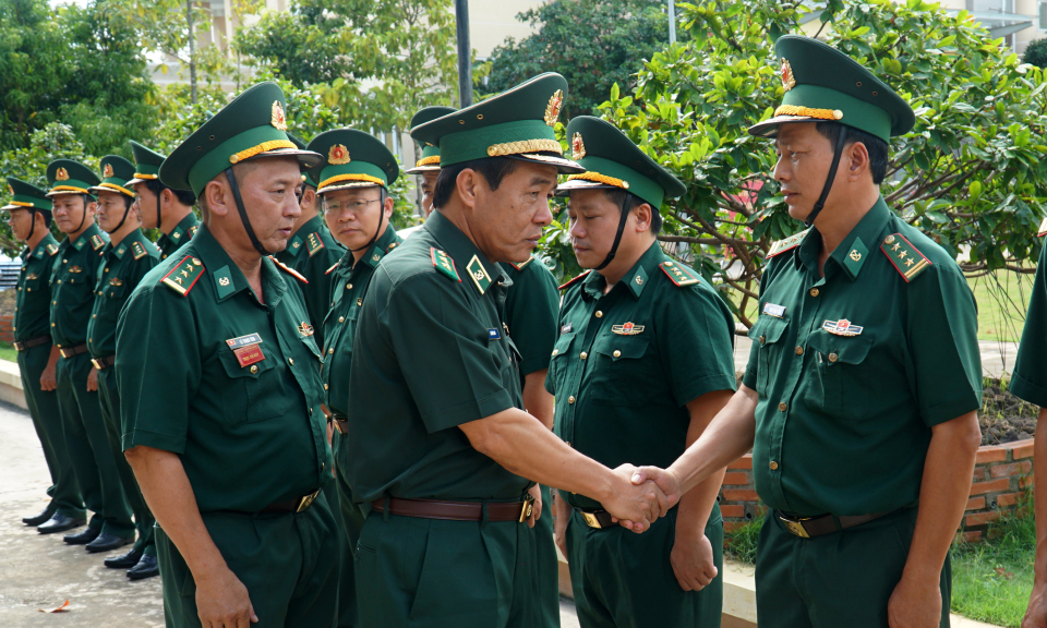 Tư lệnh Bộ đội Biên phòng thăm và làm việc với Biên phòng tỉnh Long An