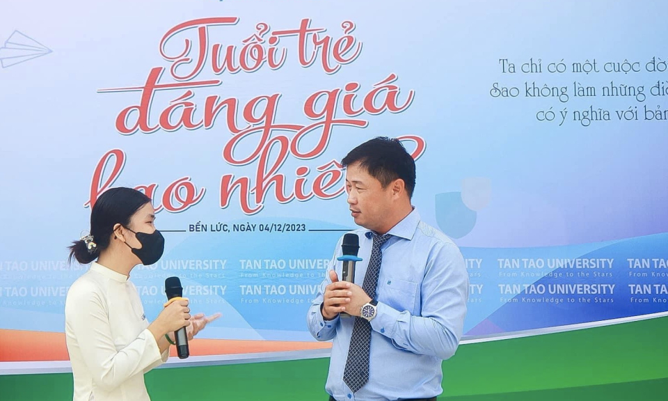 Trường THPT Nguyễn Trung Trực thực hiện phong trào Toàn dân bảo vệ an ninh Tổ quốc