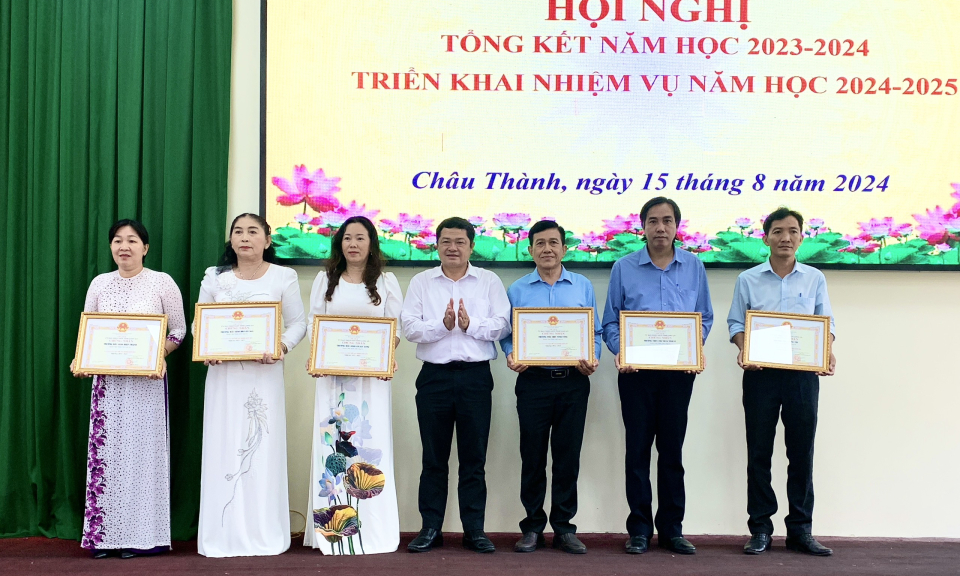 Châu Thành tổng kết năm học 2023 - 2024 và triển khai nhiệm vụ năm học mới