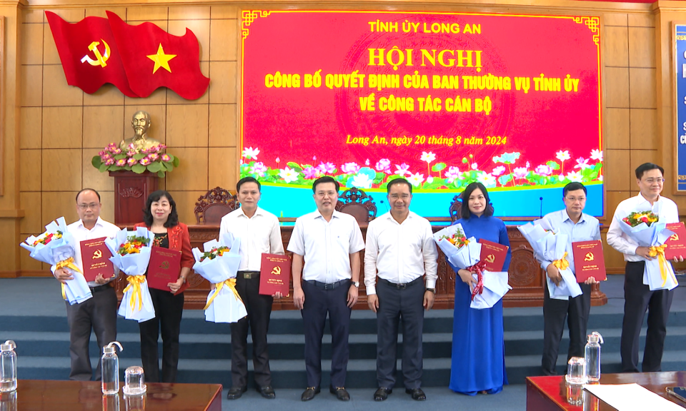 Công bố quyết định của Ban Thường vụ Tỉnh ủy về công tác cán bộ