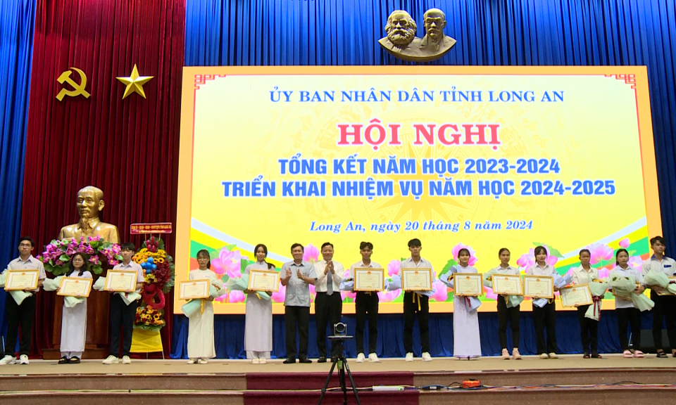 Long An tổ chức Tổng kết năm học 2023 - 2024