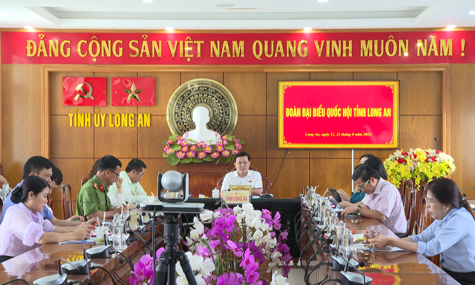 Chất vấn và trả lời tại Phiên họp thứ 36 của Ủy ban Thường vụ Quốc hội