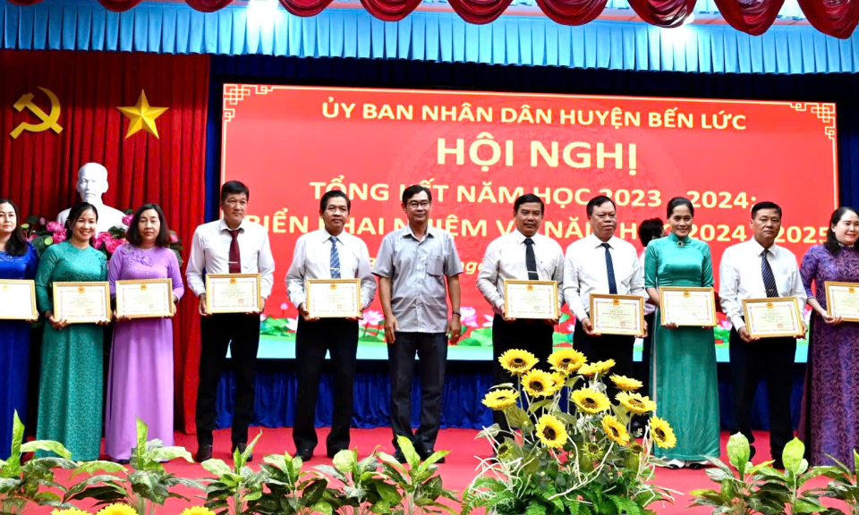 Bến Lức triển khai nhiệm vụ năm học 2024 - 2025
