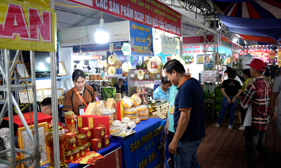 Hỗ trợ doanh nghiệp phát triển thị trường qua hội chợ, triển lãm thương mại