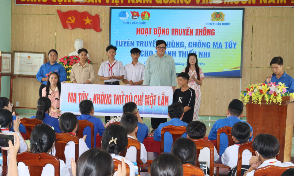 Cần Đước tuyên truyền phòng, chống ma túy cho thanh thiếu niên