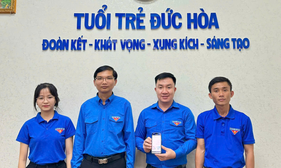 Tuổi trẻ Đức Hòa ủng hộ đồng bào các tỉnh phía Bắc 50 triệu đồng