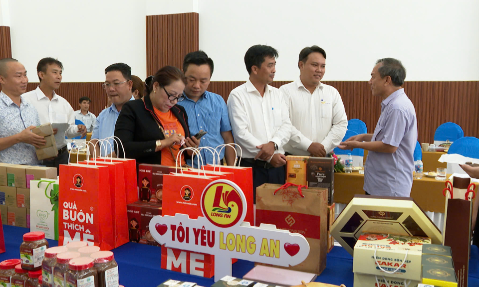 Kết nối giao thương để thúc đẩy tiêu thụ hàng hóa của tỉnh