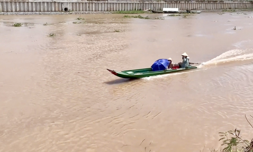 Tân Hưng gần 30 ngàn hecta diện tích được ngâm lũ