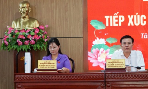 Đại biểu Quốc hội tỉnh Long An tiếp xúc cử tri thành phố Tân An 
